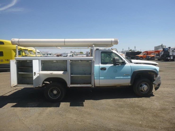 2006-chevrolet-3500-image-7