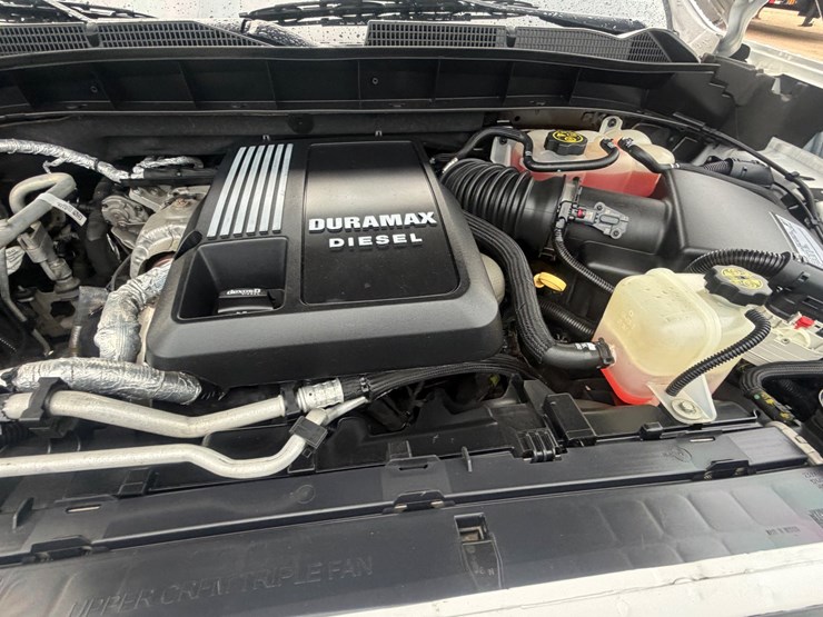 2021-gmc-sierra-1500-image-66