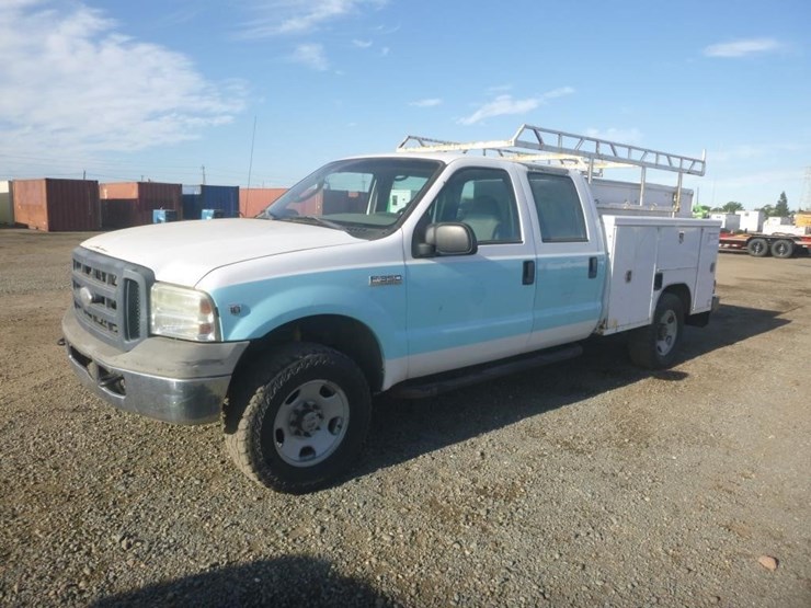2006-ford-f350-image-1