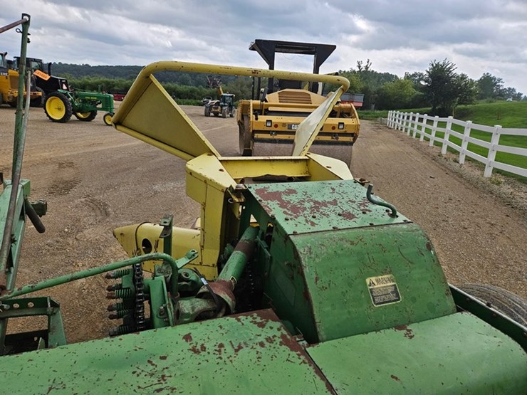 john-deere-3800-image-26