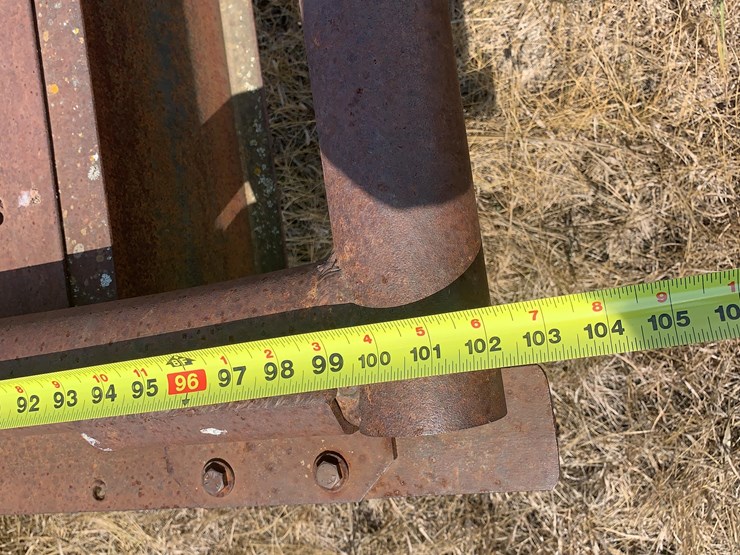 hay-trailer-image-13