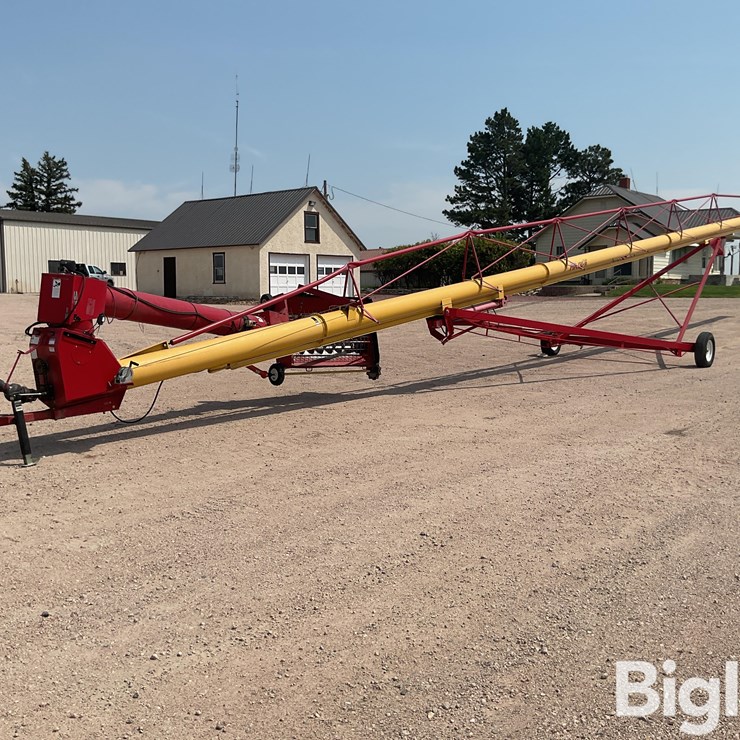 Westfield MK-130-91 Plus Swing Away Auger