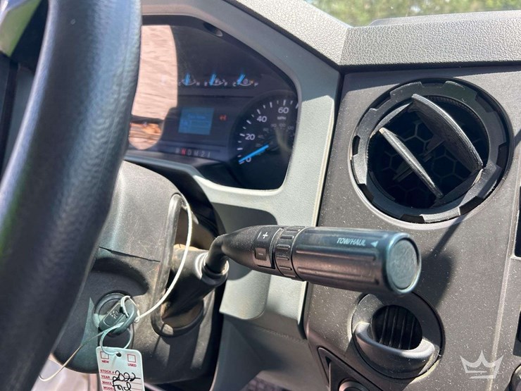 2022-ford-f750-image-14