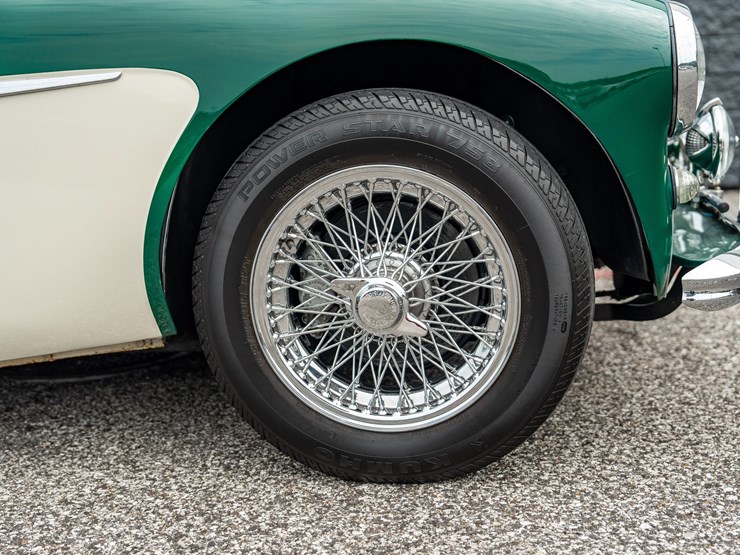 #108-•-offered-at-no-reserve-|-1961-austin-healey-3000-mark-i-image-24