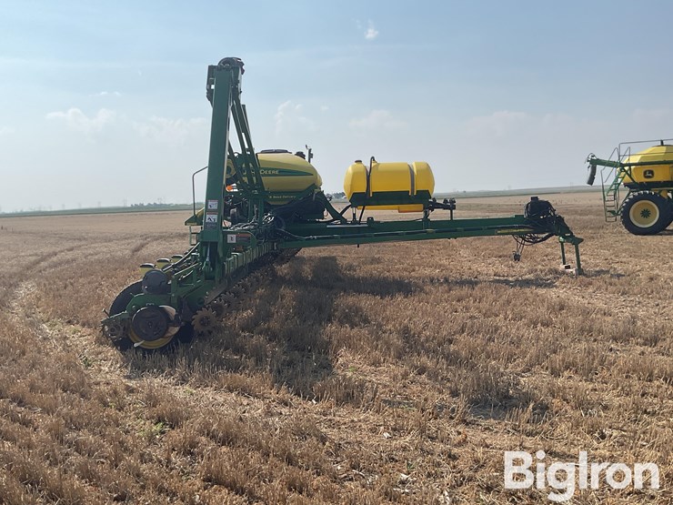 2006-john-deere-1770nt-image-4