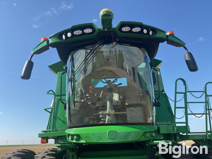 2018-john-deere-s770-image-10