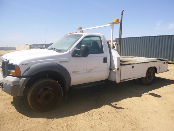 2005-ford-f450-image-2