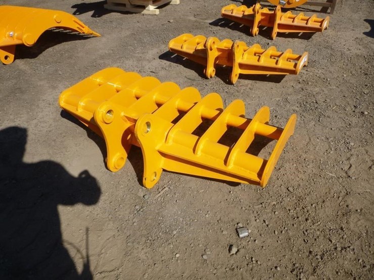 caterpillar-305-image-3