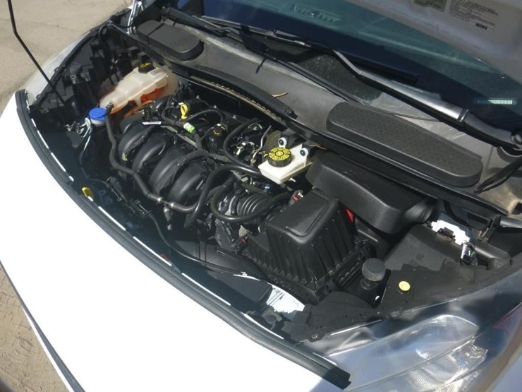 2020-ford-transit-connect-image-10
