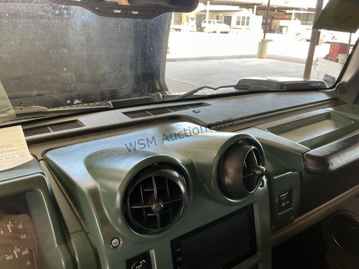 2005-hummer-h2-image-20