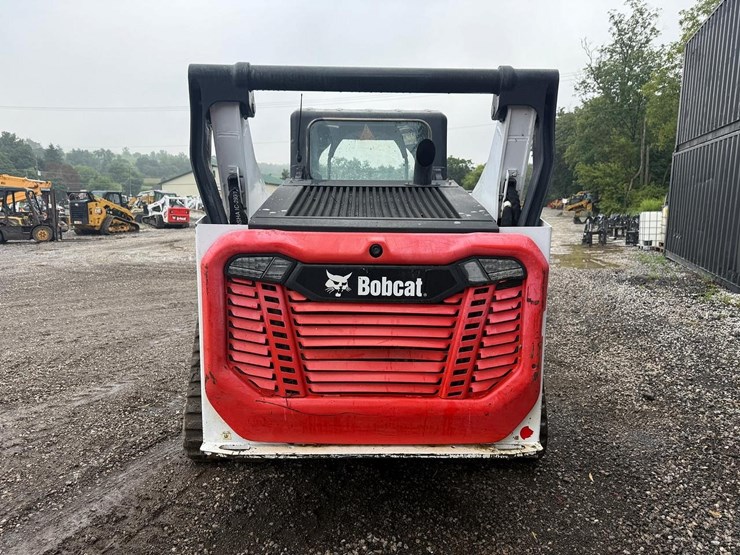 2020-bobcat-t76-image-3