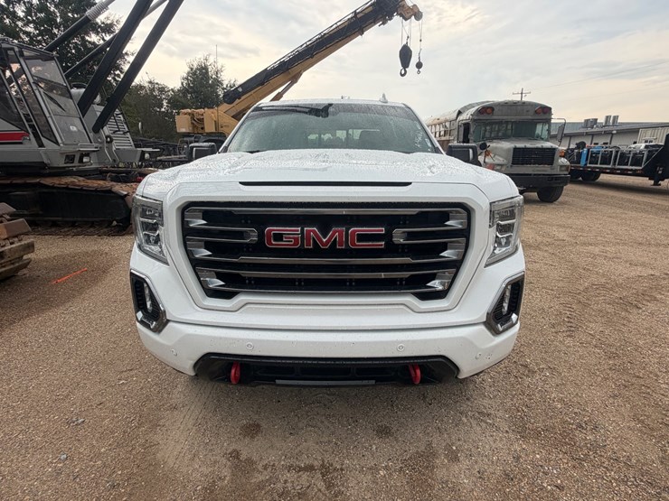 2021-gmc-sierra-1500-image-6