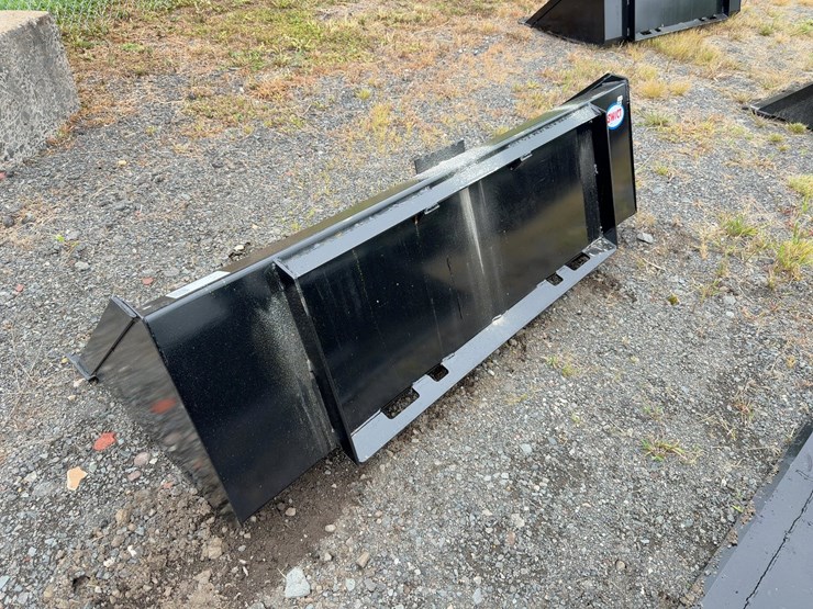 66"-gp-bucket-image-2
