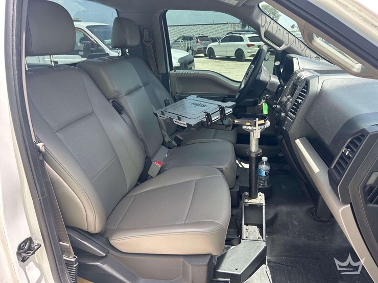 2017-ford-f150-image-17