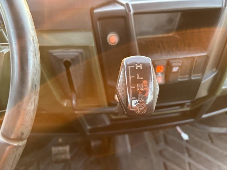 2015-polaris-ranger-crew-image-18