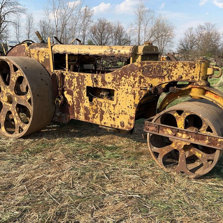 Huber Road Roller