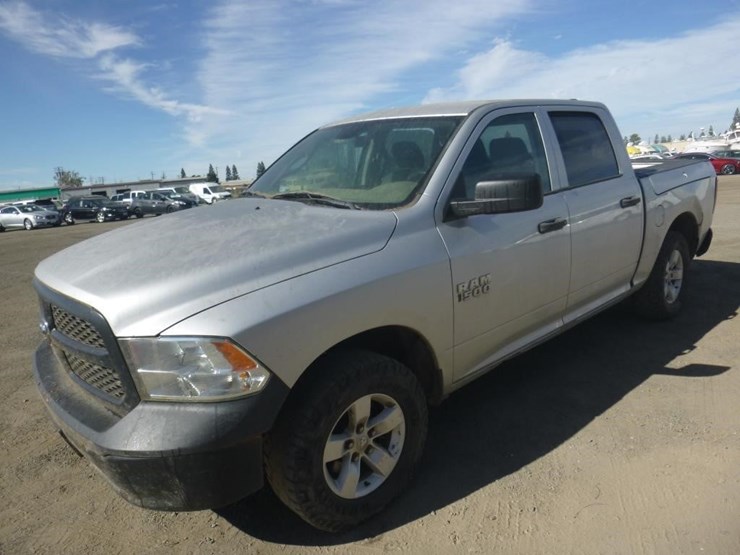 2017-dodge-1500-image-1