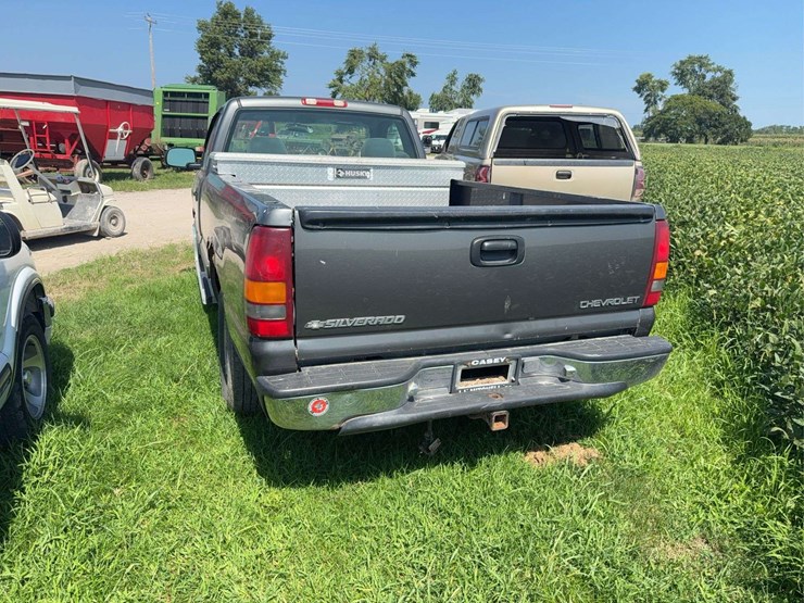 2001-chevrolet-1500-image-4