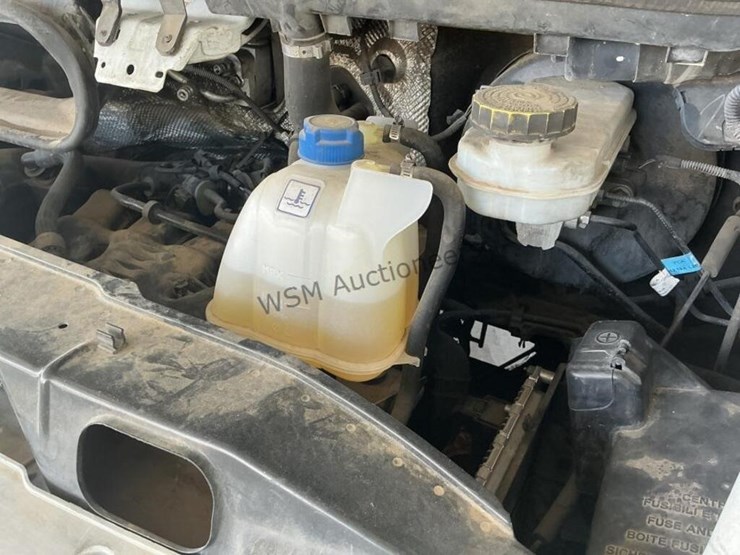 2019-dodge-3500-image-13