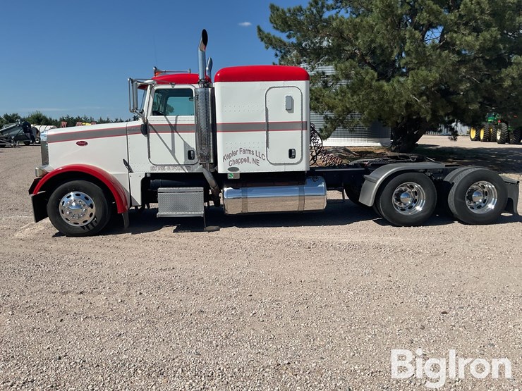 2005-peterbilt-378-image-8