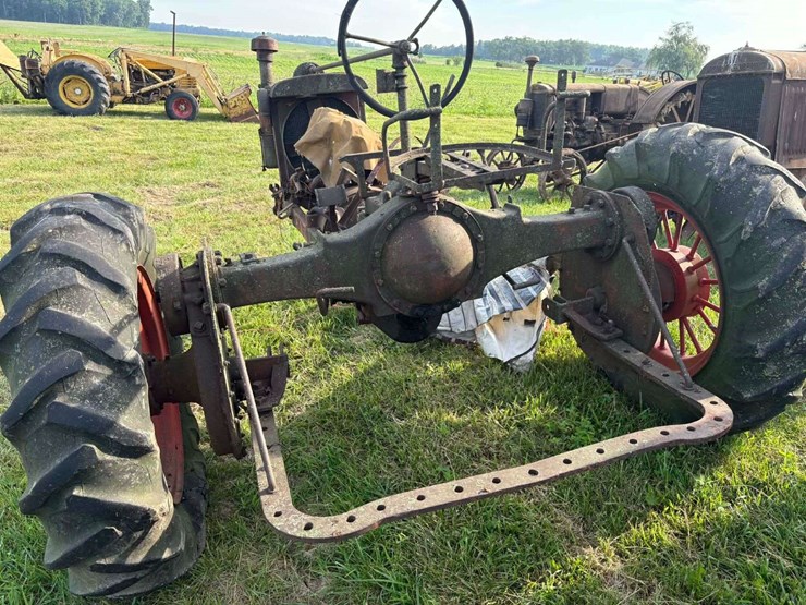 farmall-f-20-"duckbill"-project-image-2