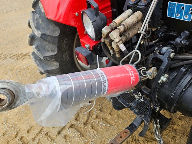 massey-ferguson-263-image-24