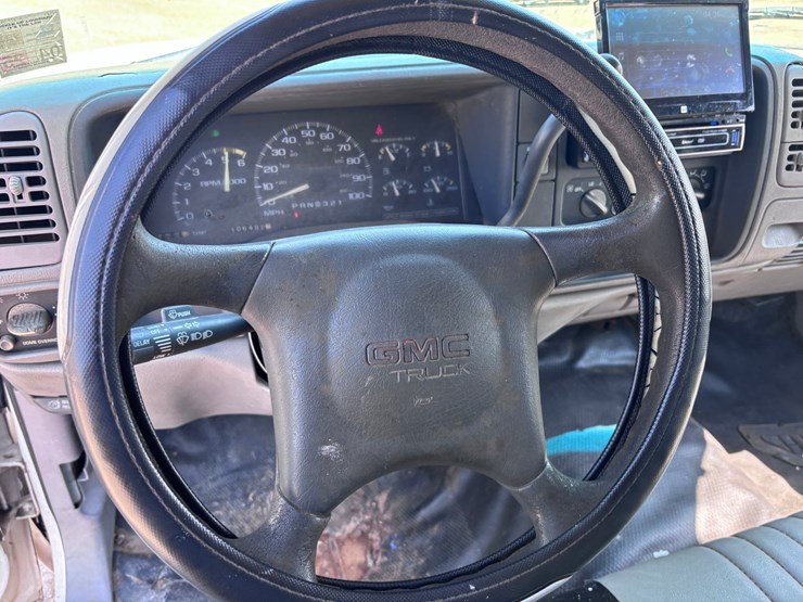 1996-gmc-sierra-2500-image-10