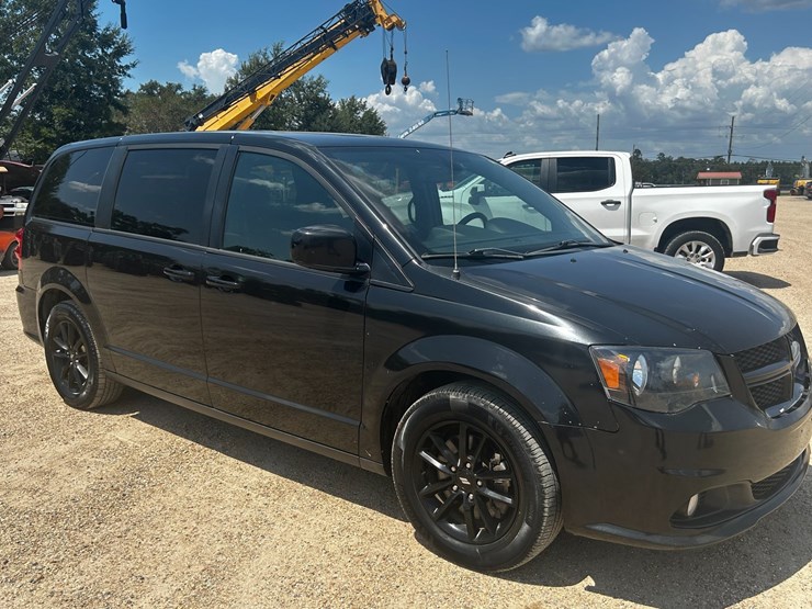 2019-dodge-grand-caravan-image-5