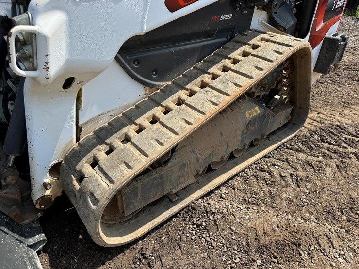 2020-bobcat-t66-image-13