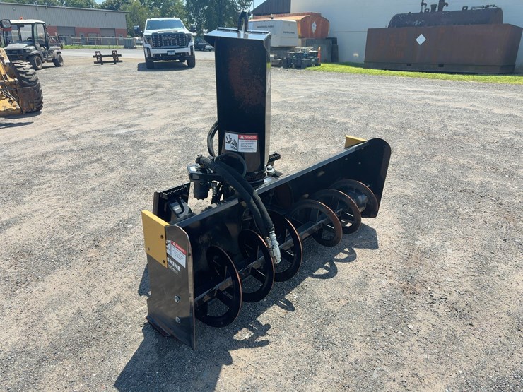 erskine-72"-snow-blower-image-5