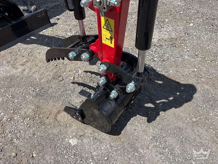 2026-sdline-sdee22-mini-excavator-image-13