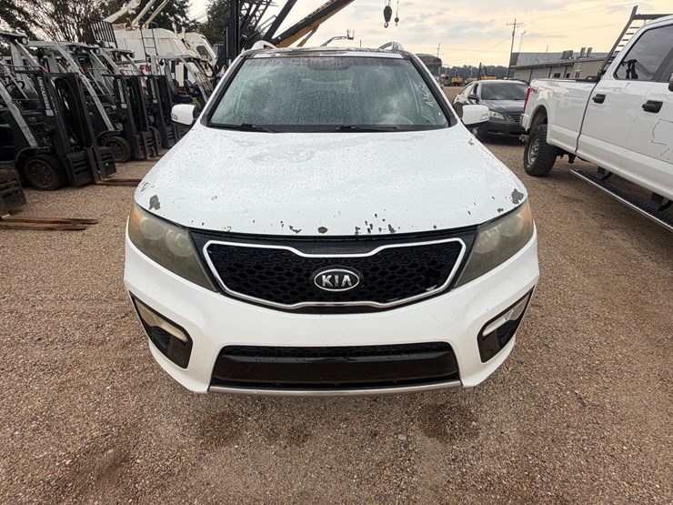 2011-kia-sorento-image-6