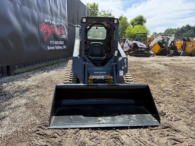 2024-deere-317g-image-7