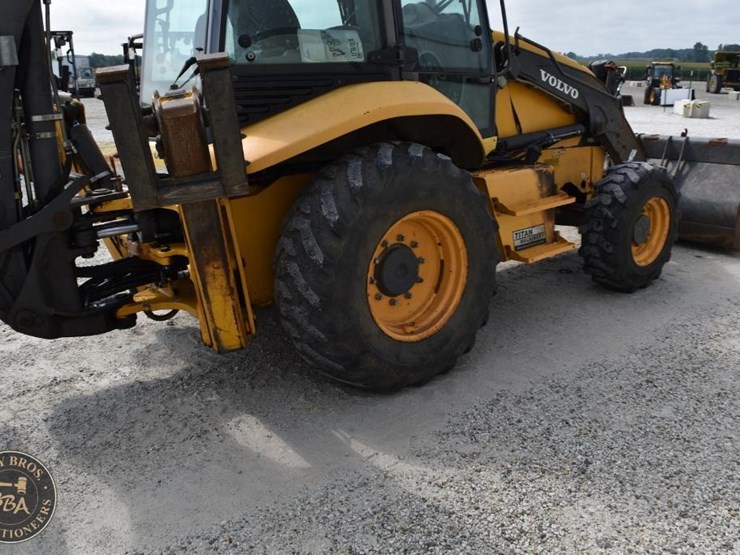 2007-volvo-bl70-image-14