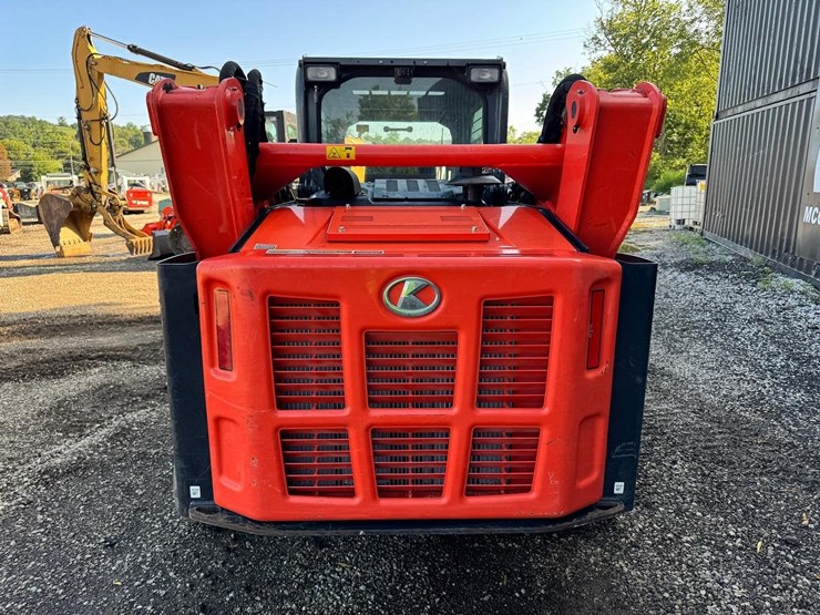 2024-kubota-svl97-2-image-5
