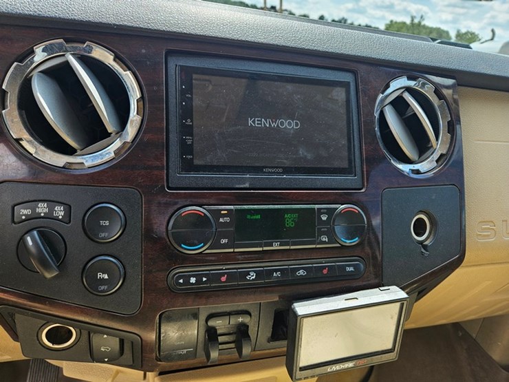 2008-ford-f350-image-27