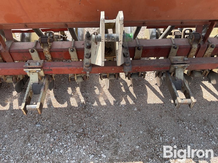 crustbuster-3-pt-disk-drill-image-9