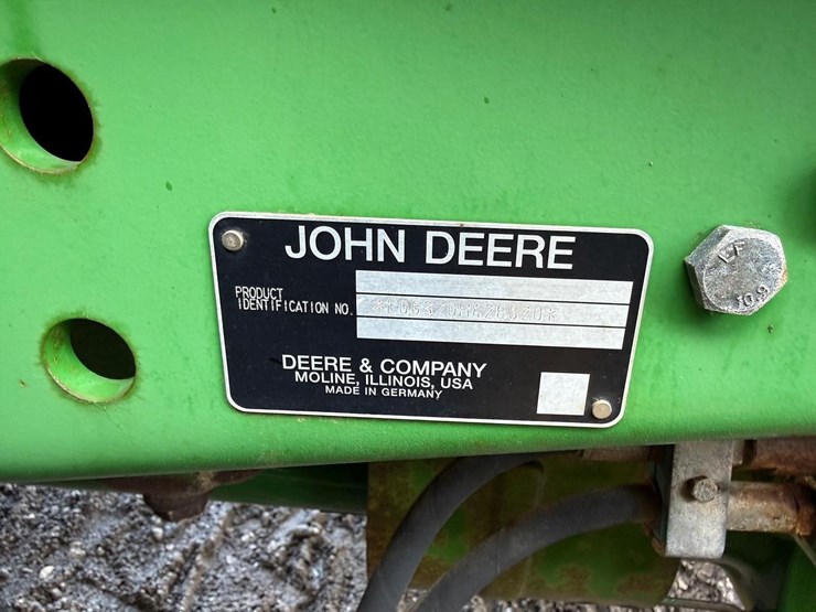 john-deere-6320-image-30