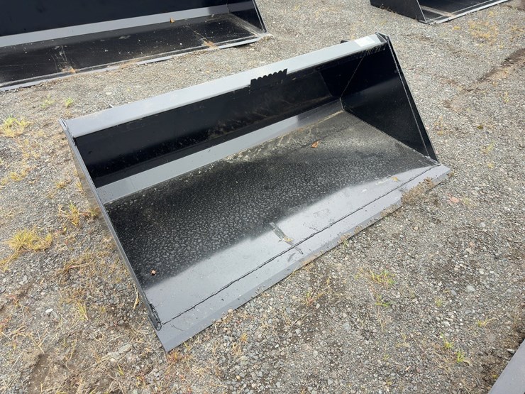 60"-gp-bucket-image-4