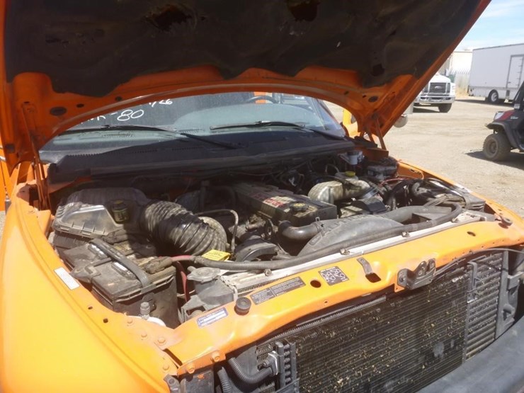 1999-dodge-ram-3500-image-22