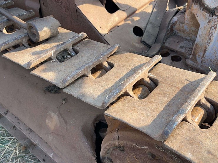 cletrac-model-k-crawler-image-39