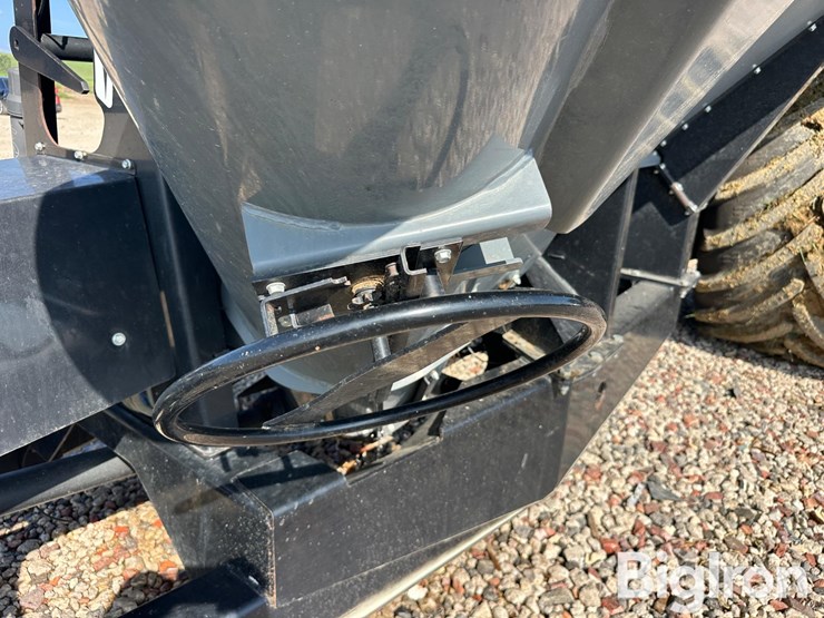 2022-demco-1300-image-11