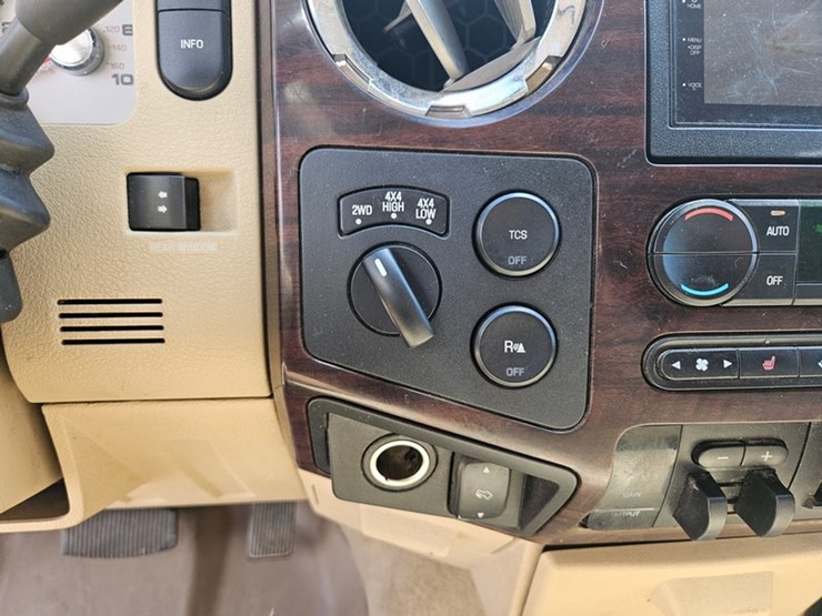 2008-ford-f350-image-25