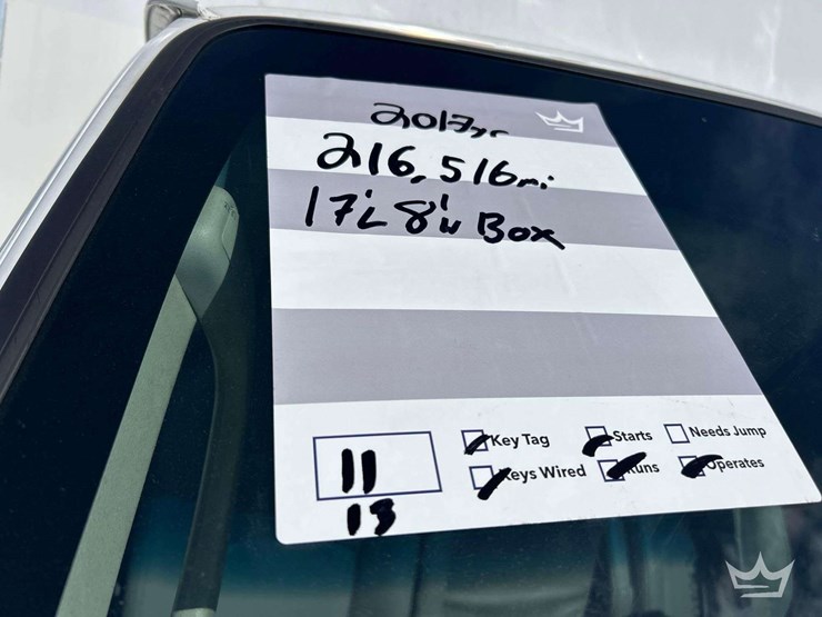 2017-ford-e350-image-32