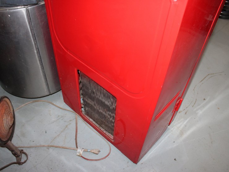 #295-•-vintage-coca-cola-machine-image-7