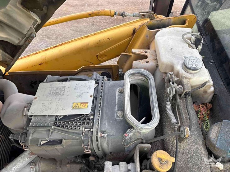 2013-caterpillar-430f-image-27