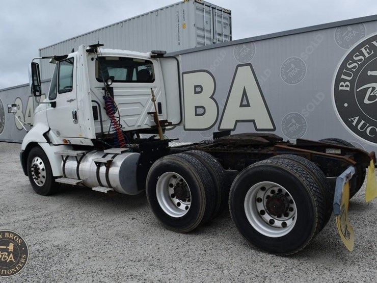 2014-international-prostar-image-6