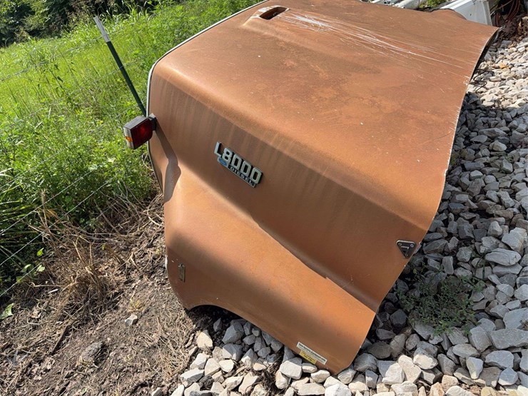 1994-ford-l8000-image-3