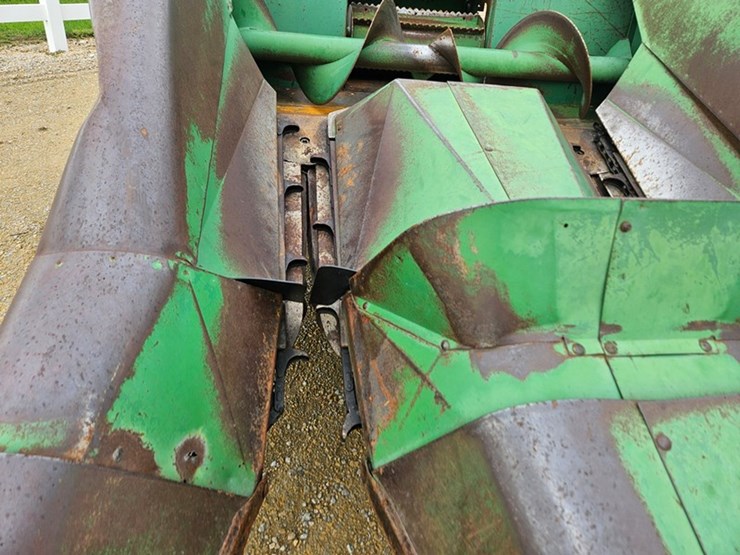 john-deere-3800-image-14