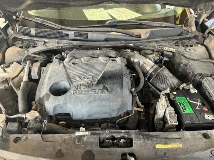 2016-nissan-maxima-sdn-image-10